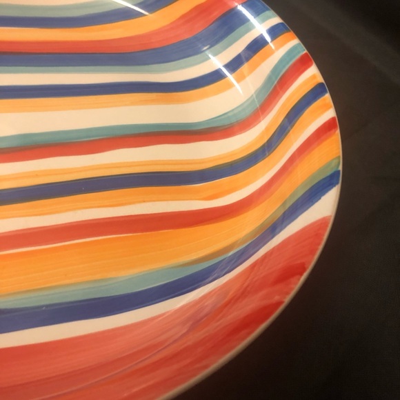 Tabletops Gallery Water Color Red 12-1/2” hand-painted Serving Bowl Large - Picture 6 of 12